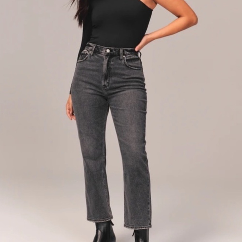 Abercrombie & Fitch Curve Love Ultra High Rise Ankle Straight Jeans Dark Gray